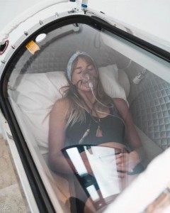 Home-use hyperbaric chambers