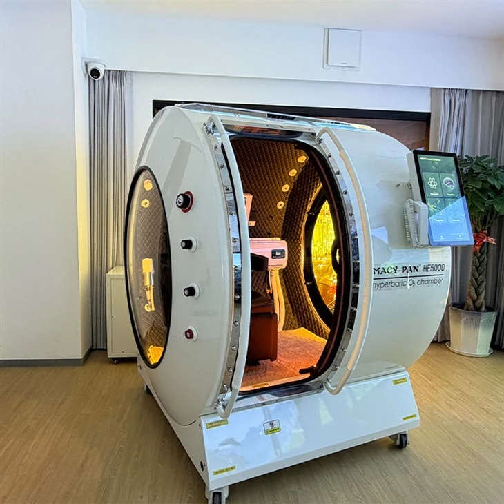 304 medical‑grade stainless‑steel chamber shell