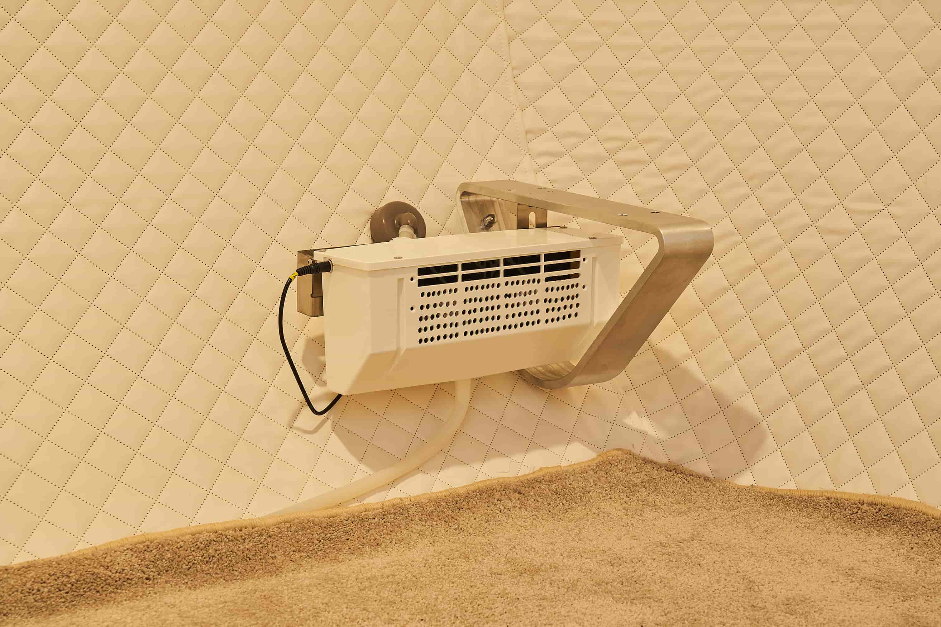 5.Internal air conditioner