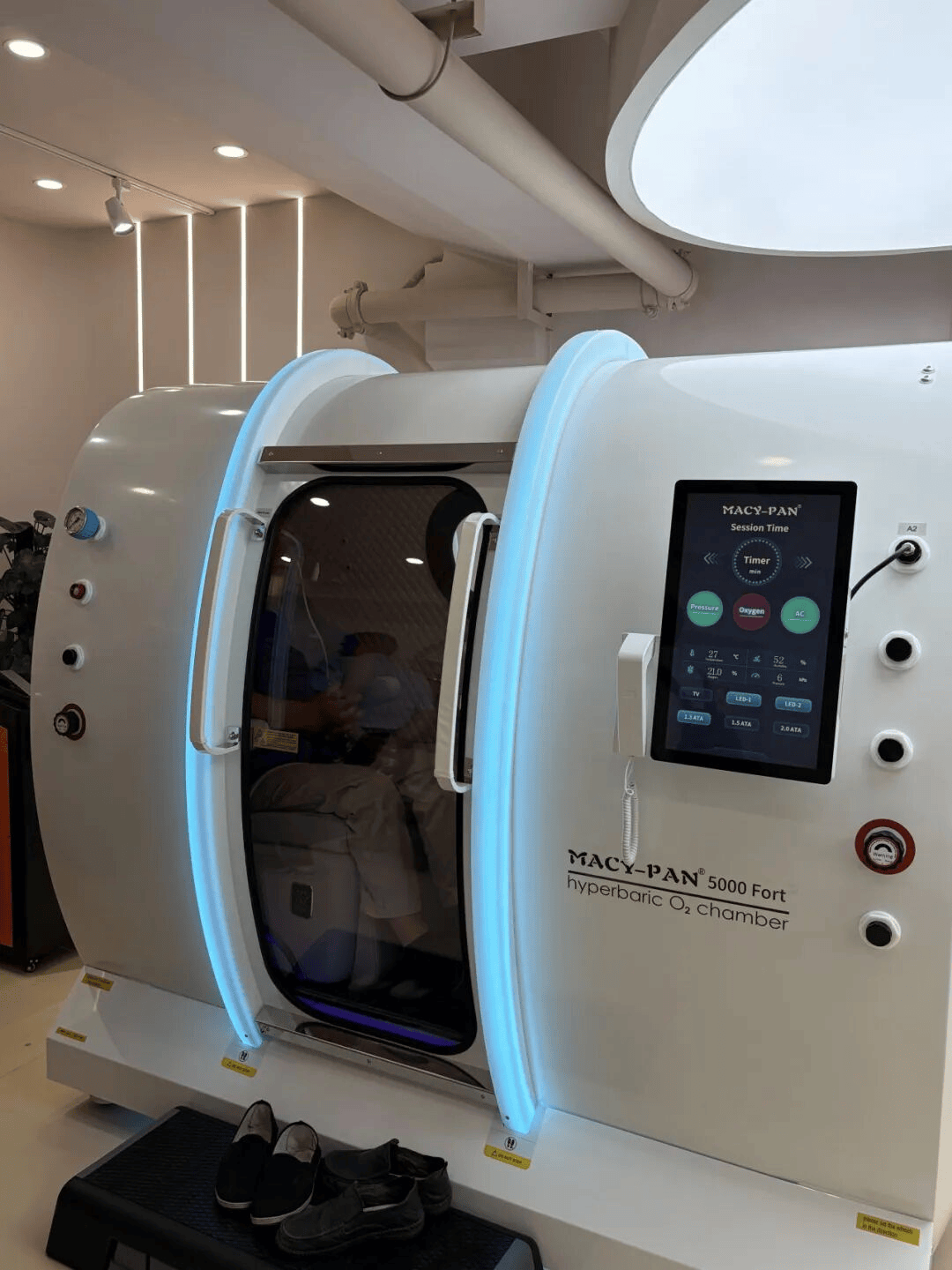 https://www.hbotmacypan.com/he5000-fort-dual-seats-2-0ata-multiperson-hard-chamber-40inchhard-hyperbaric-chamber-he5000-fort-macy-pan-hyperbaric-chamber-price-product/